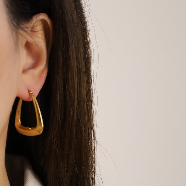 Hoop Tapered Gold 18k Hypoallergénique • Boucles d’oreilles en titane argent or • plaqué or sans nickel