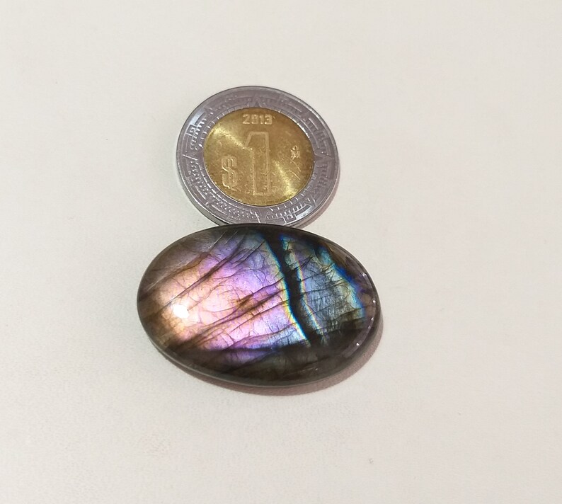AAA+ Purple Flashy Spectrolite Natural Labradorite Cabochon 29X19X6 MM 29cts