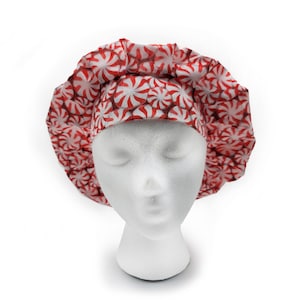candy cane Scrub Cap, Surgical Cap, Bouffant Cap, Chefs Hat, Food Industry Hair Cap, Gift for Medical Professional, Christmas Scrub cap