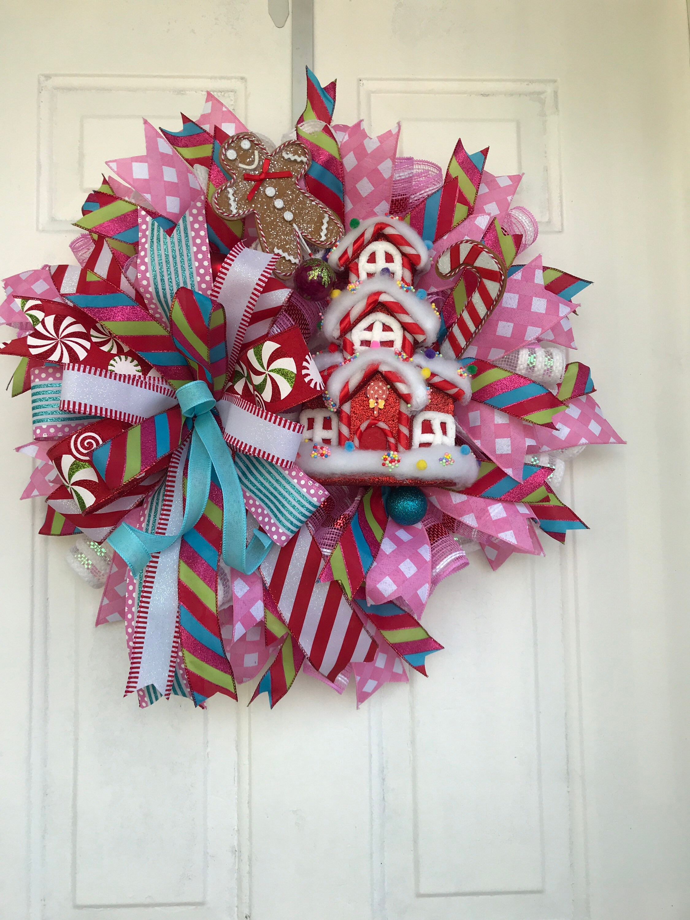 Gingerbread House Christmas Wreath: Peppermint Candy Holiday Decor - Etsy