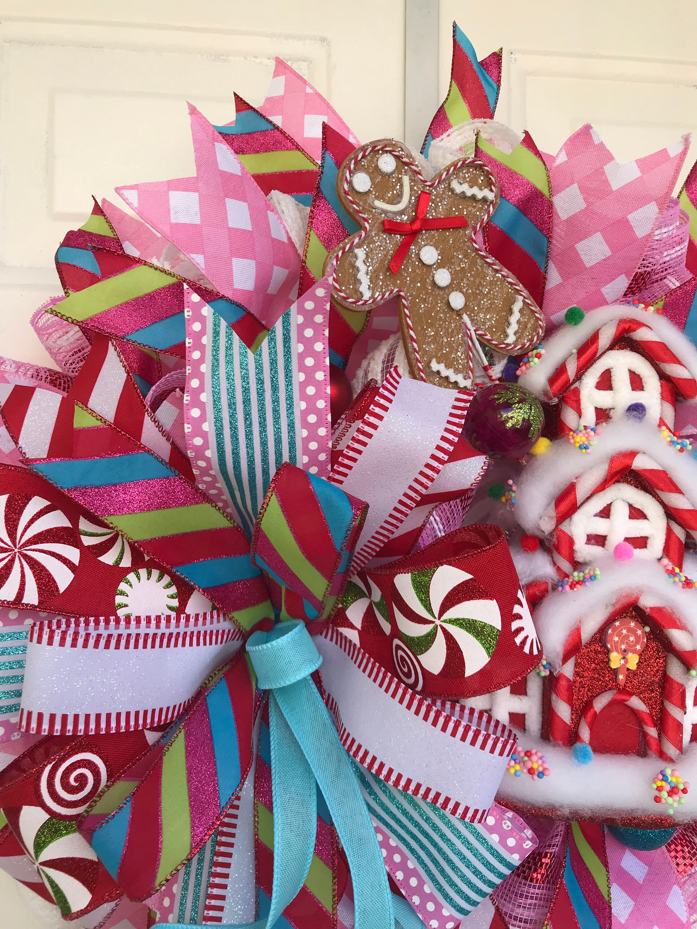 Gingerbread House Christmas Wreath: Peppermint Candy Holiday Decor - Etsy