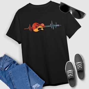 Electric Guitar T-Shirt  Heartbeat Electric Guitar Retro Stype Vintage T-Shirt For Men Women