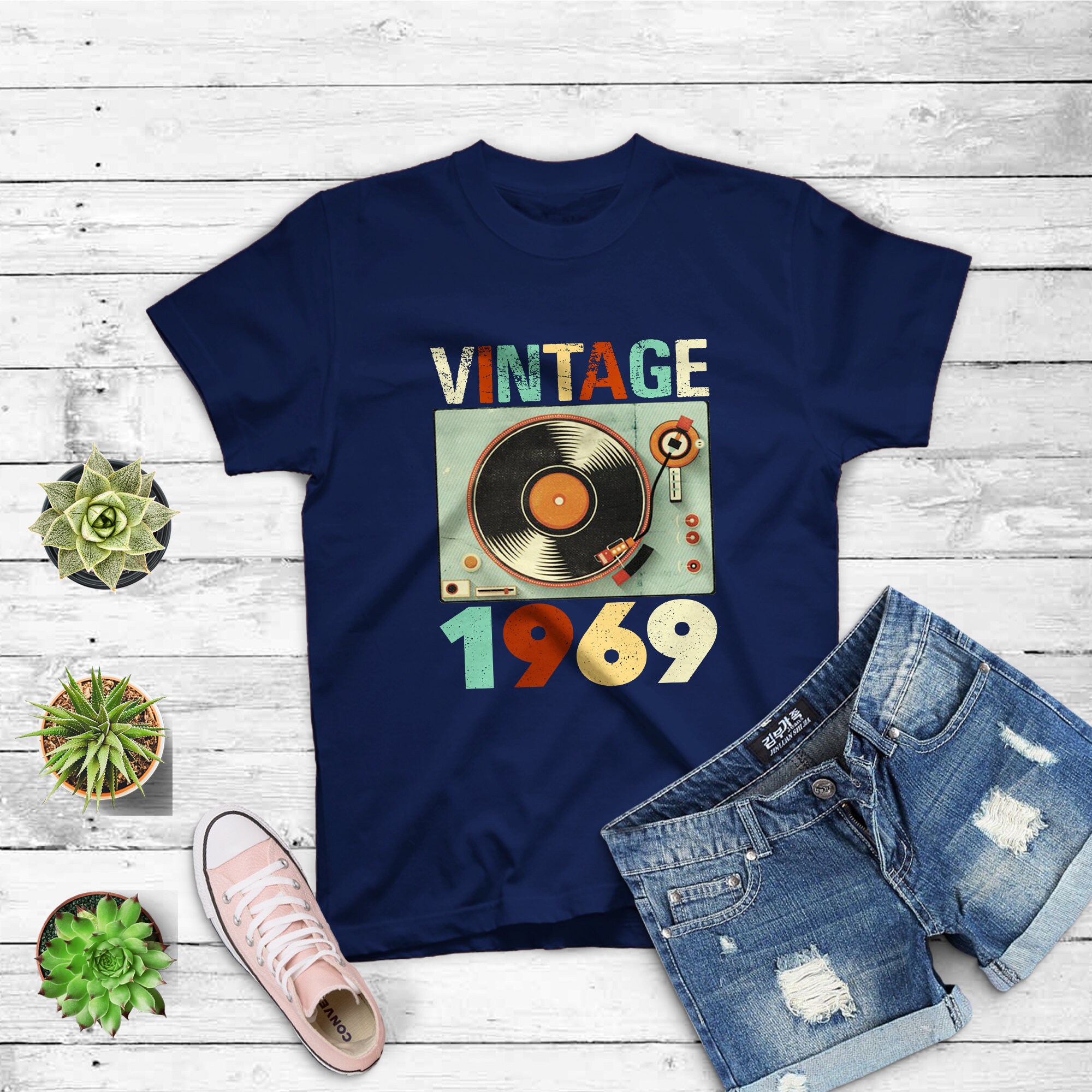 Vintage 1969 Retro Record Player Birthday Vinyl DJ T-shirt - Etsy