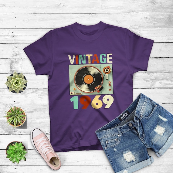 Vintage 1969 Retro Record Player Birthday Vinyl Dj T-Shirt Vintage 1969 Retro Record Player Birthday Vinyl Dj T-Shirt