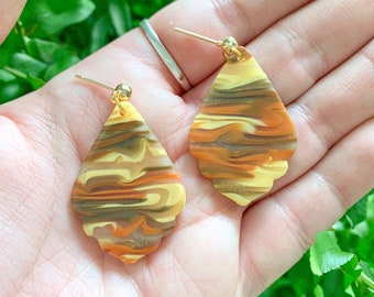 autumn colours tie dye polymer clay earrings / autumn earrings / fall earrings