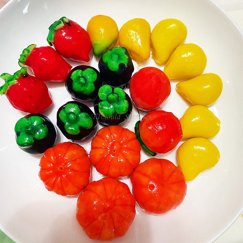 Luck Chup Thailand Luk Chup Mung Bean Cake Dessert Mold, Fruit Chocolate Cake ...