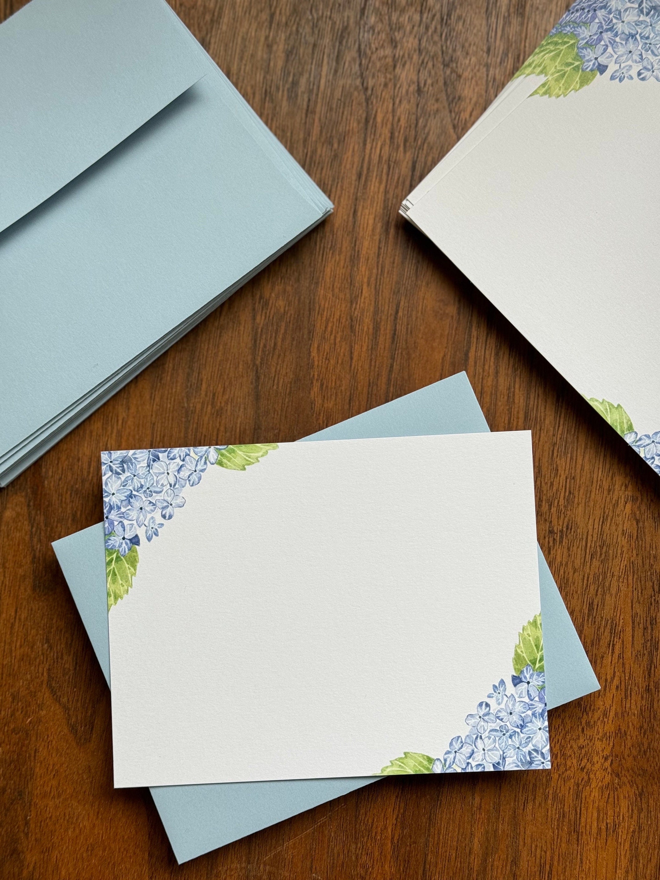 10 Flat Blue Hydrangea Notecards, Set of 10 Flat Note Cards and Envelopes, Watercolor Hydrangea Blank Note Cards and Pale Blue Envelopes
