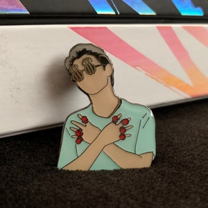 Stray Kids Felix Pin