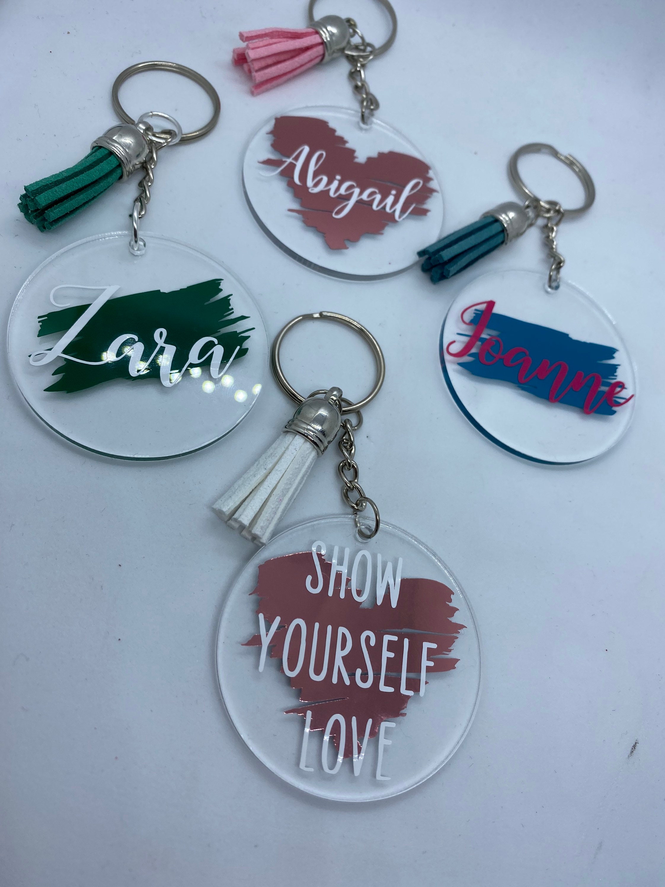 acrylic personalised name keyring keychain vinyl handmade