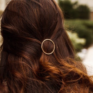Minimalist Circle Hair Pin | Circle Hair Barrette | Gold Circle Hair Clip | Minimalist Hair Clip | Vintage Hair Accessories