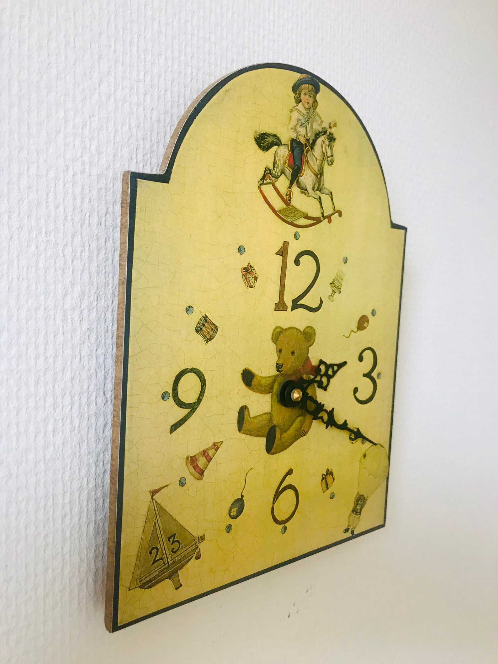 Vintage Clock Children's Clock Nursery Clock Wall Etsy