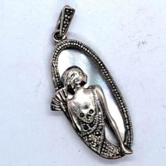 925 Silver Flapper mother of pearl girl 1.5" plus… - image 1