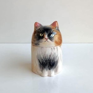 Custom Calico Cat Cremation Urn: Handcrafted Ceramic Pet Memorial