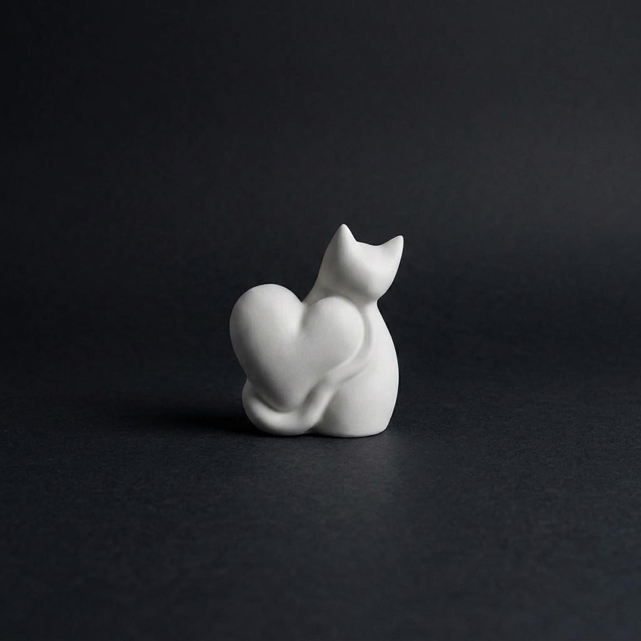 Heart Cat Urn, Matte White Ceramic Keepsake for Pet Memorial