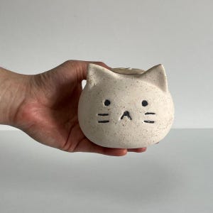 White Cat Cremation Urn – Handmade Ceramic Pet Urn | Cat Memorial | Cat Urn Vase |   Rainbow Bridge Memorial Safe Shipping Guarantee !