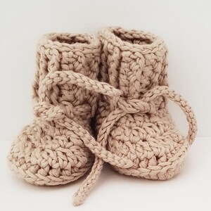 newborn baby knit shoes knit baby shoes, newborn booties, baby shower gift, baby neutral booties, newborn photo prop, baby coming home shoes