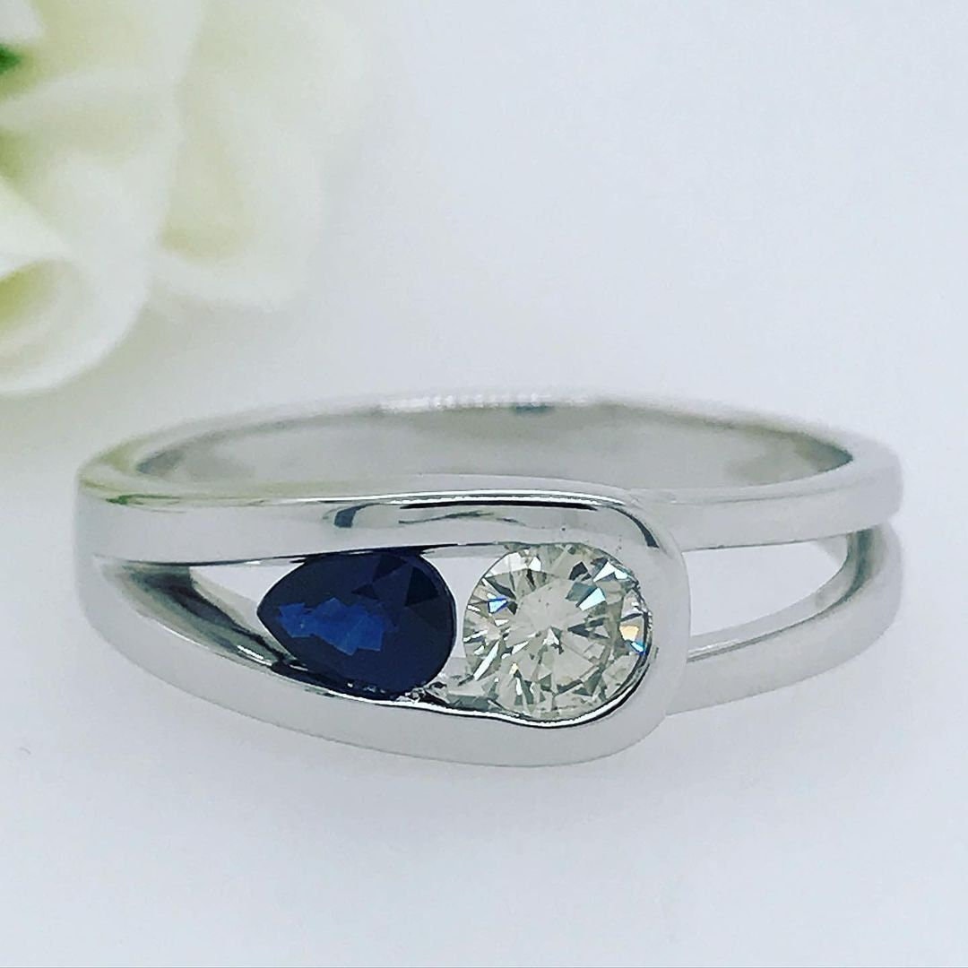 Tension Set Blue Sapphire in 14k White Gold — Metamorphosis Jewelry