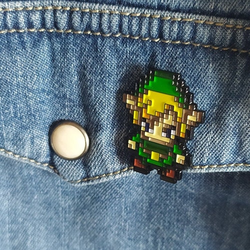 Pixel Art Enamel Pin Link Legen of Zelda Etsy