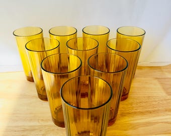Ensemble de 10 verres à cocktail rétro ambrés vintage Mid Century, verres à cocktail rétro MCM, verres de fête