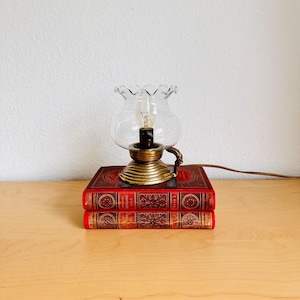 Vintage Brass Lamp in Art Nouveau Style – Mid Century Era | Handcrafted with Hand-Blown Glass Shade | 1960s | Stylish Vintage Lamp