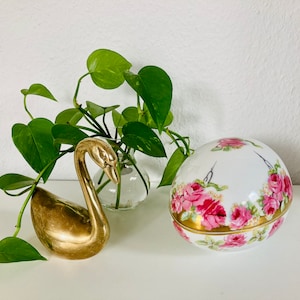 磁器の卵 ヴィンテージ 詰め物入り卵 ロマンチック 磁器の缶 みすぼらしいシックな装飾 バラの模様 磁器の缶 イースター カントリーハウススタイル イースターデコレーション
