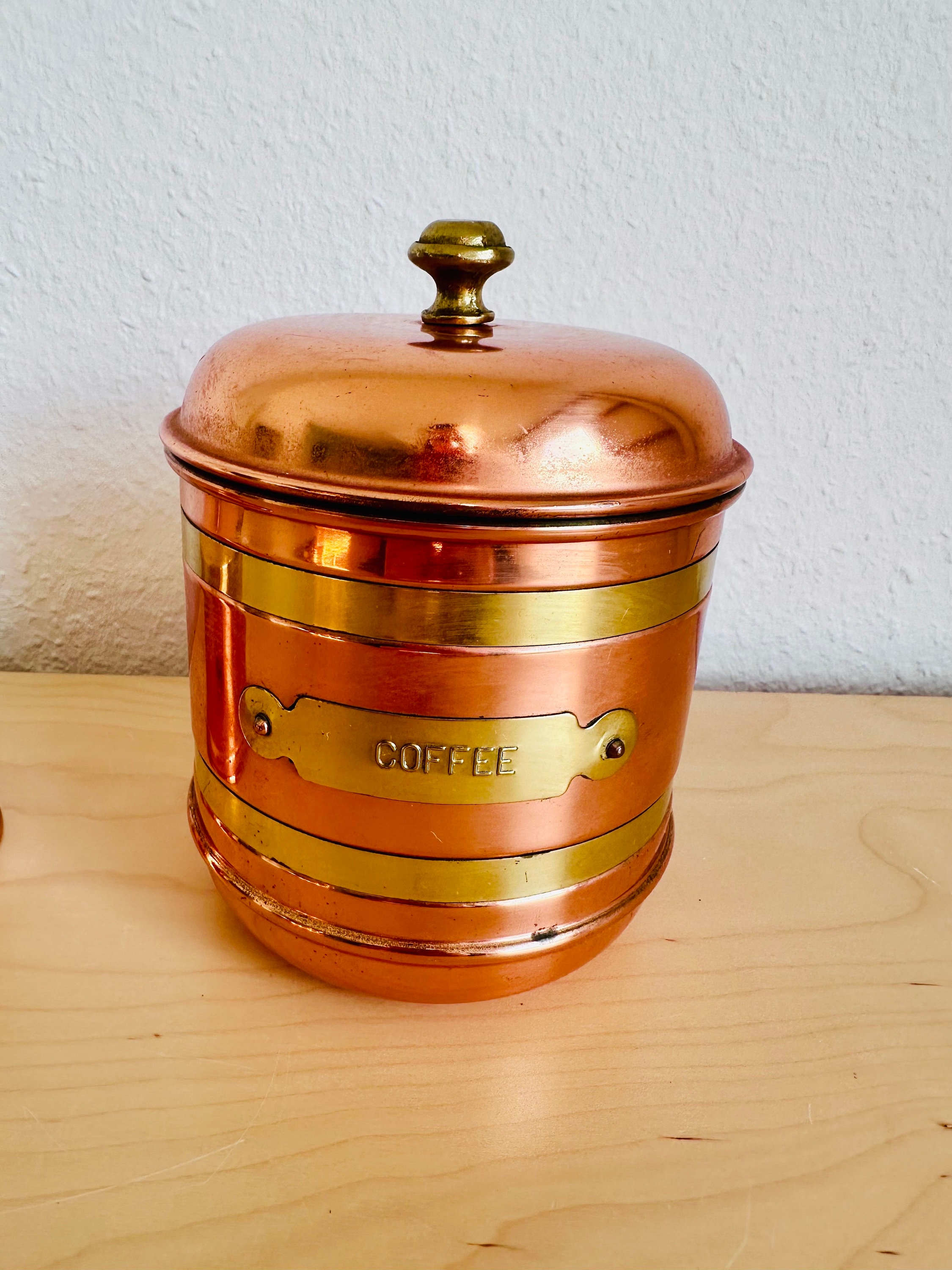 Set of Two Vintage Copper Tins – Coffee & Sugar | Vintage Set of Two Vintage Copper Tins – Coffee & Sugar | Vintage