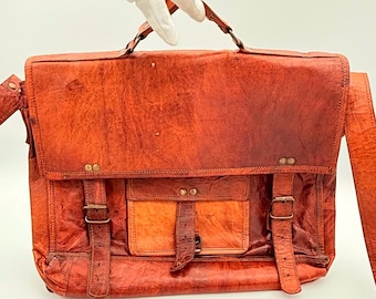 Vintage Leather Crossbody Bag 90s Distressed Messenger Laptop Satchel