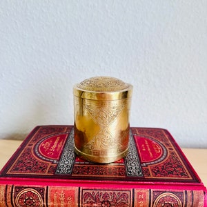 Ornate Brass Vintage Tobacco Tin Antique Engraved Brass Tea Caddy Elegant Polished Gold Tin Art Nouveau Brass Tea Tin