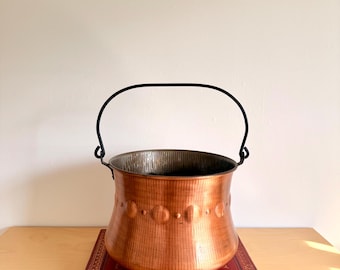 XXL Copper Witch Cauldron with Wrought Iron Handle Patinated Copper Pot Retro Halloween Decor Large Vintage Cauldron Copper Planter