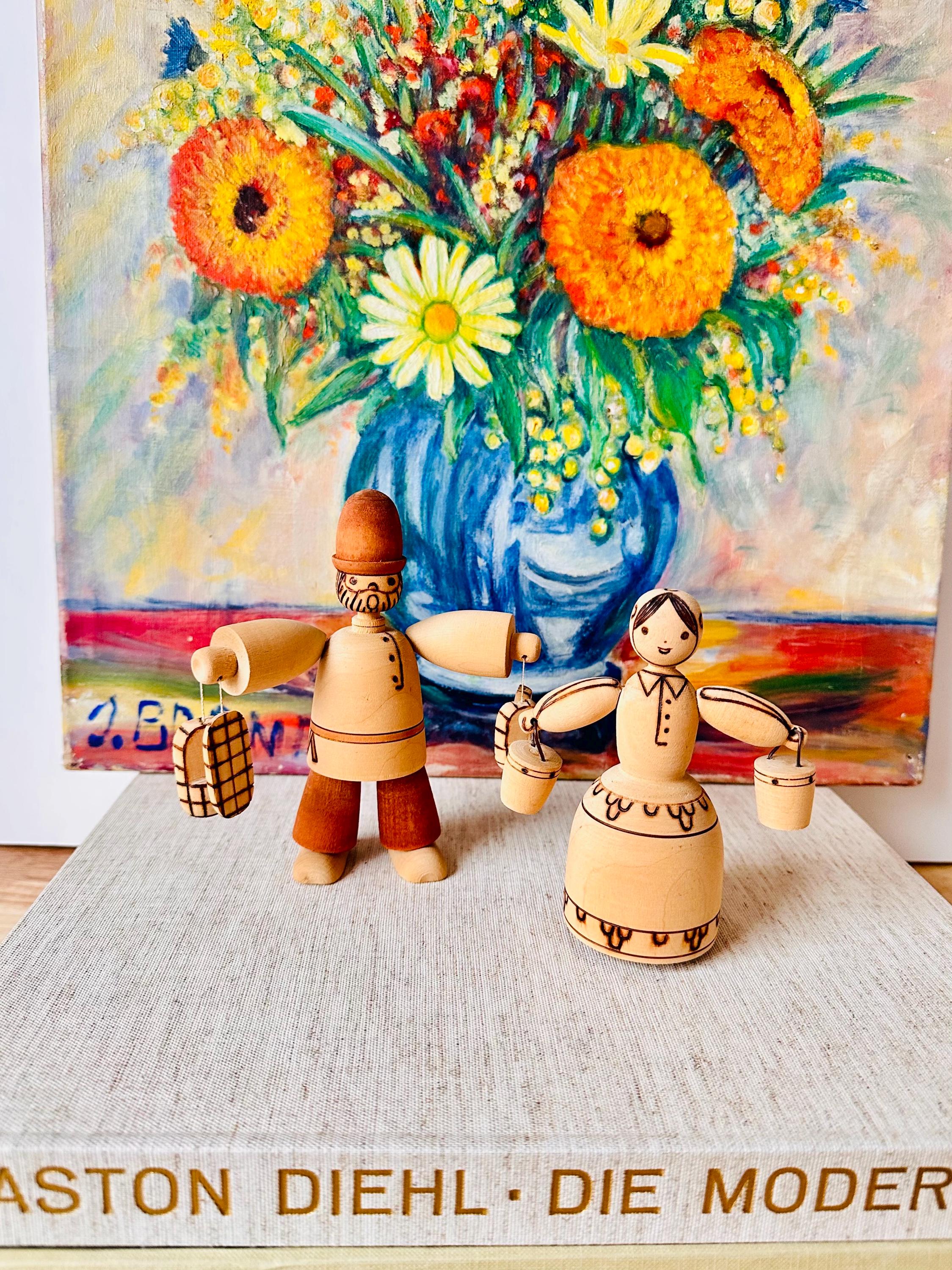 jouets russes sculptés à la main