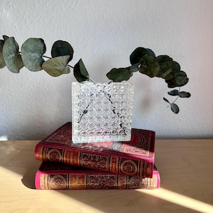 Vintage Mid Century Vase from the 1960s | Stylish Crystal Glass Collectible | Space Age Vase | Bubble Design Crystal Vase | Unique vase