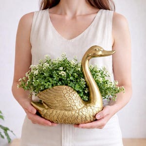 XXL Vintage Brass Swan Planter 1970s Mid Century Swan Jardiniere Farmhouse Decor