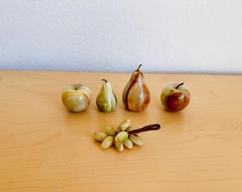 Vintage Onyx Fruit Set – Elegant Natural Stone Decoration (5-piece) | Luxurious Onyx Fruits | Mid Century Onyx Fruit | Marble Decor Set