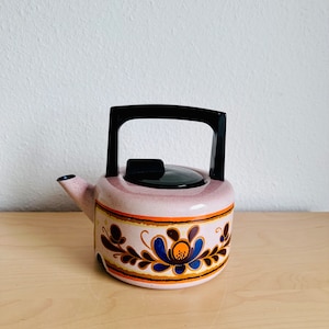 Grande théière vintage en émail des années 1970 | Bouilloire rétro authentique | Bouilloire décorative classique en émail