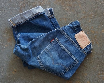 1971 Levi 501 redline selvedge denim jeans | vintage 1970s Levi selvedge jeans | vintage 70s 501 Levi jeans | 70s Levi 501 redline jeans