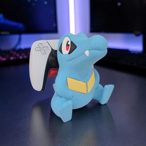 Totodile Controller Stand Holder | Fan Made | 3D Printed Pokemon Gaming Desk Organizer