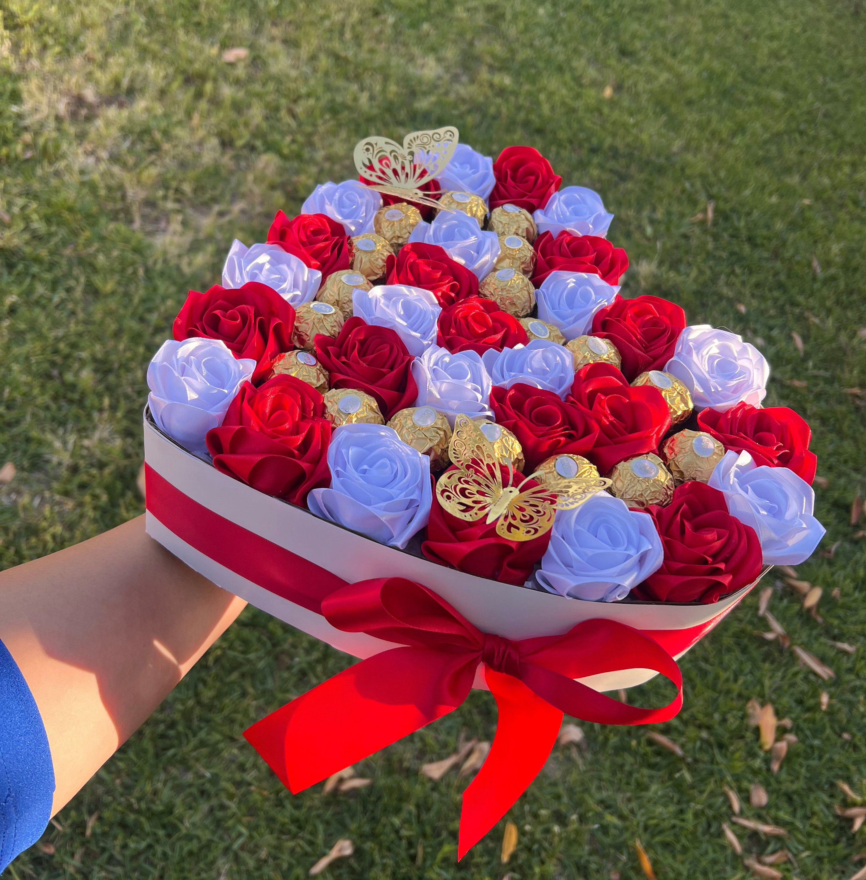 Forever Roses Idea Forever Roses/rosas Eternas/flower Arrangement/bouquet/heart Shape ...