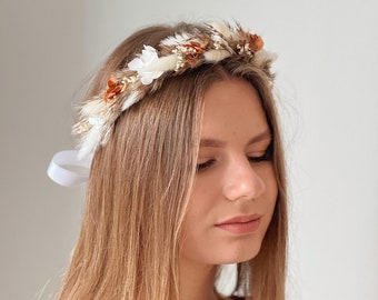 Boho dried flowers wedding crown bridal hair wreath in natural beige and white colors