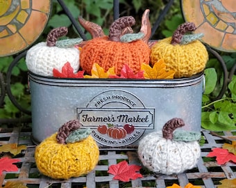 Crochet Pumpkins, Fall Pumpkins, Mini Pumpkins, Fall Decor, Fall Home Decor, Knit Pumpkins, Fall Pin Cushion, Rustic Pumpkin, Rustic Decor