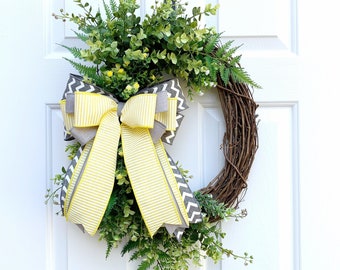 Year Round Oval Eucalyptus Wreath For Front Door with Flowers, Everyday Greenery Farmhouse Home Decor, Grapevine Twig Wreath for Spring