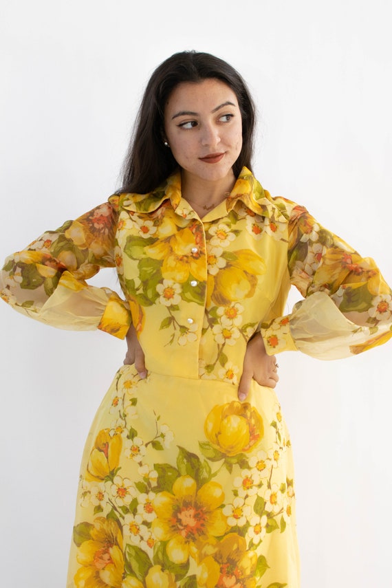 Vintage 70’s Yellow Floral Hostess Dress With Shee