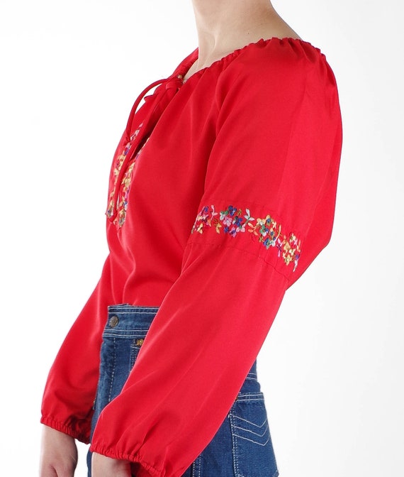 70’s Vintage Red Tunic Blouse With Colorful Flora… - image 7