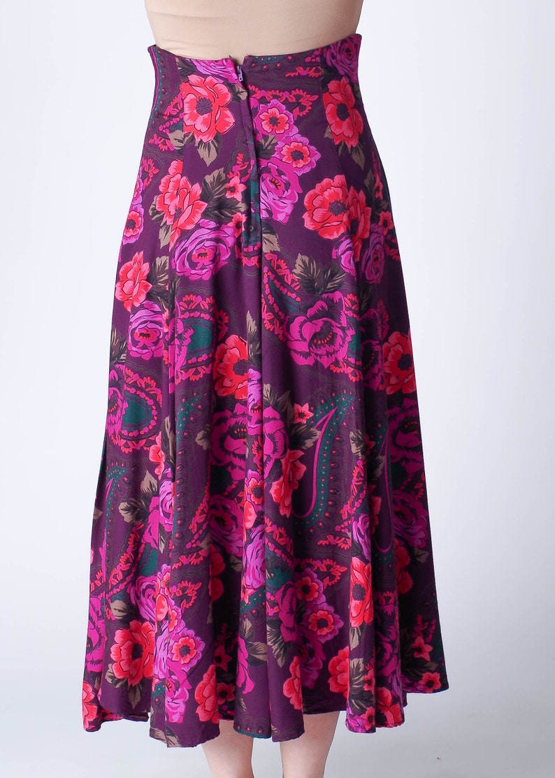 Carole Little Size 6 Purple and Pink Floral and Paisley Flowing Skirt