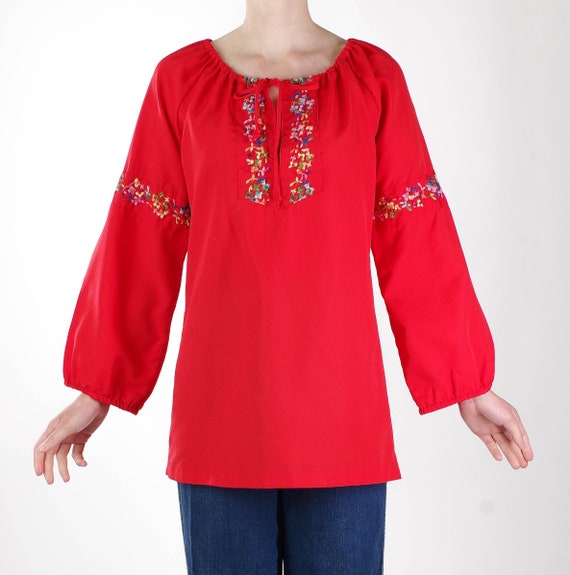 70’s Vintage Red Tunic Blouse With Colorful Flora… - image 2