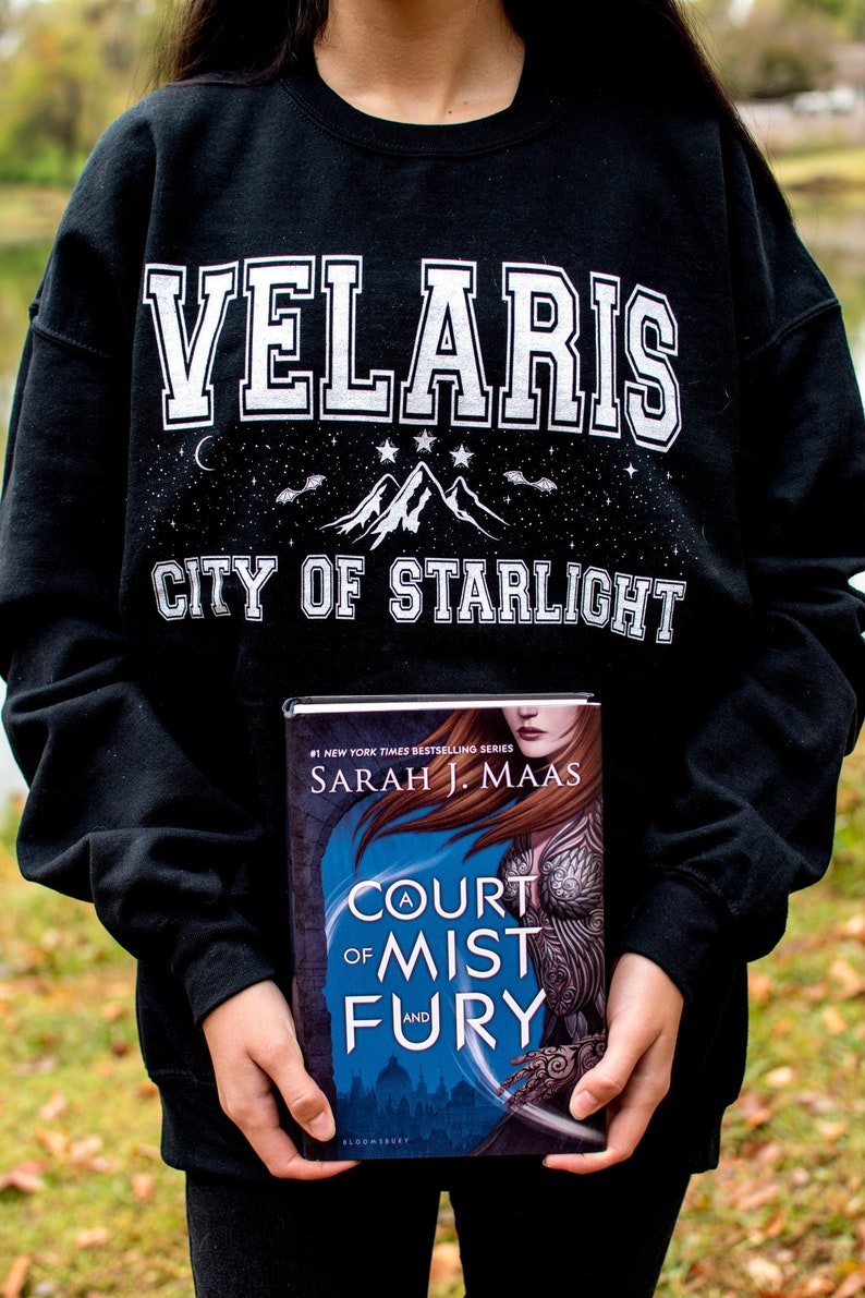 Velaris A Court of Thorns and Roses Sarah J Maas image 1
