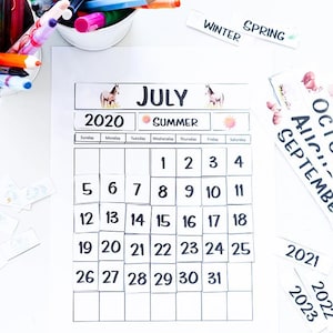 KIDS INTERACTIVE CALENDAR | fun visual calendar for kids | preschool calendar | homeschool calendar | tactile calendar | printable calendar