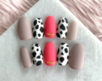 Cow nails - Dalmatian nails - Pink False nails - White Press on nails - Stick on nails - Animal nails - Party nails - Wedding nails