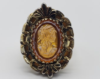 Vintage Whiting & Davis Amber Glass Cameo Ring, Vintage Cameo Statement Ring Jewelry Size 8