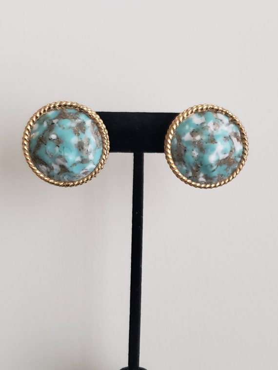 Vintage KRAMER Turquoise Art Glass Circle Earring… - image 4