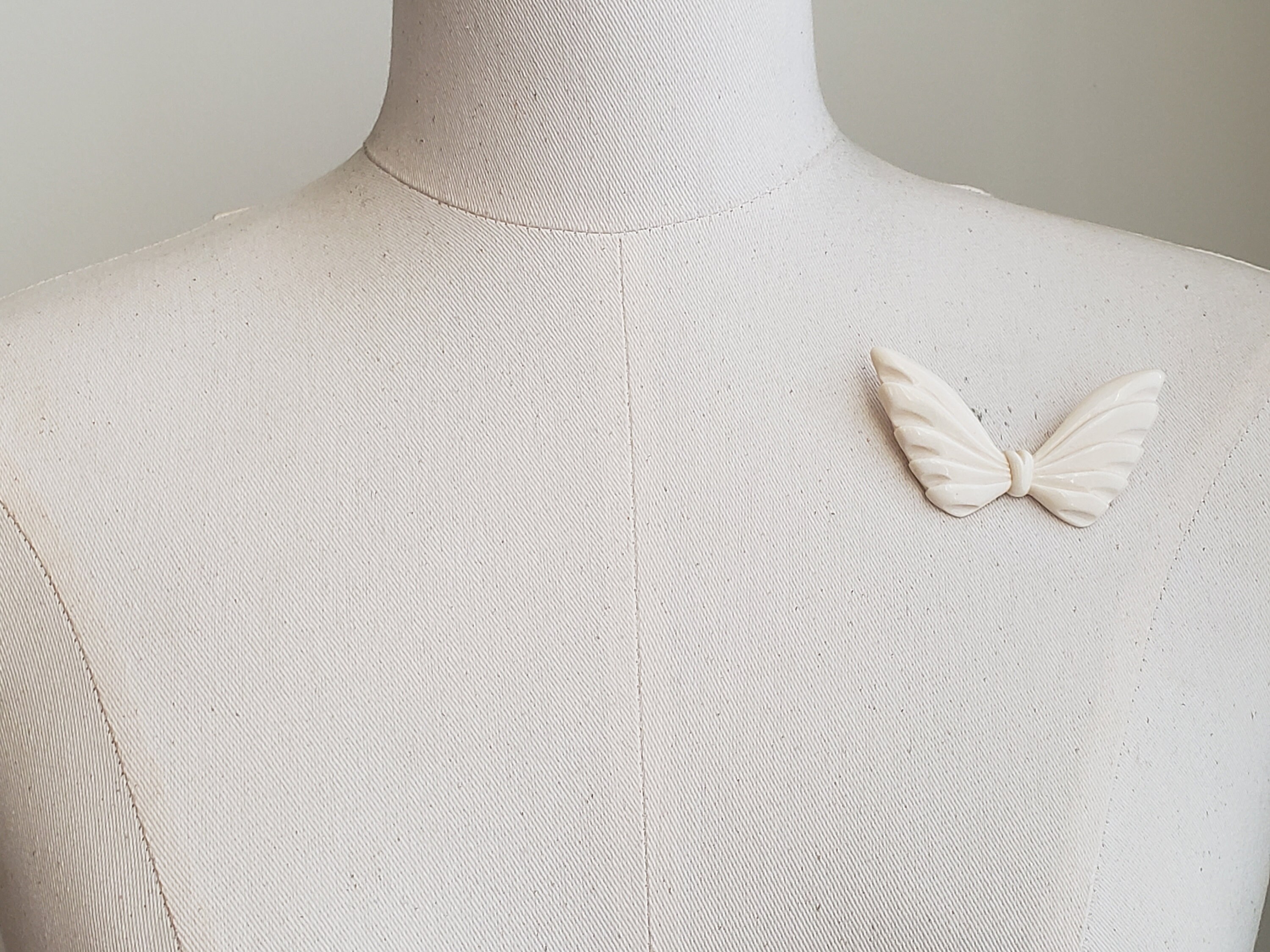 Vintage 1930's Art Deco Ivory Celluloid Bow Brooch Pin - Etsy